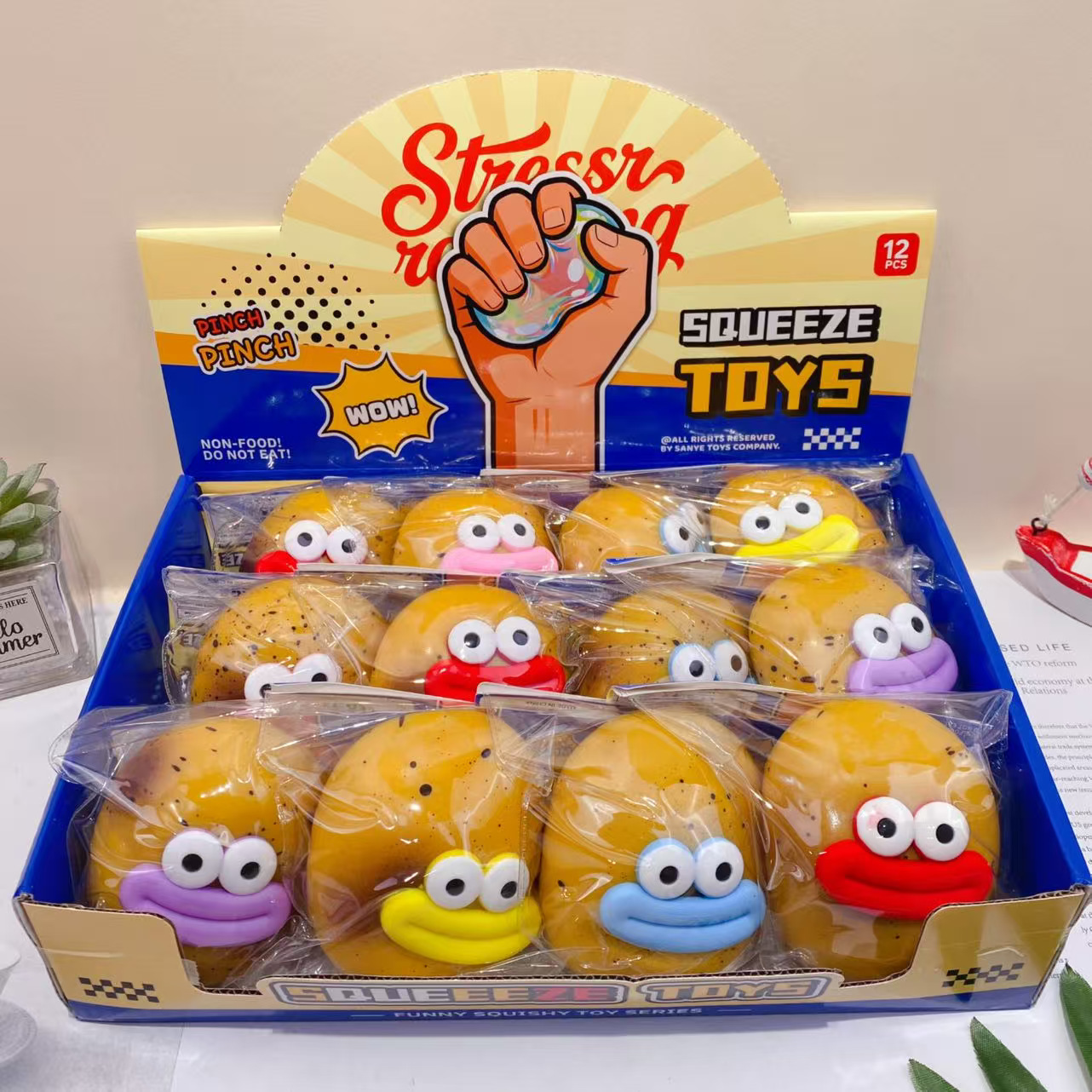 Stress ball Khoai tây môi dày