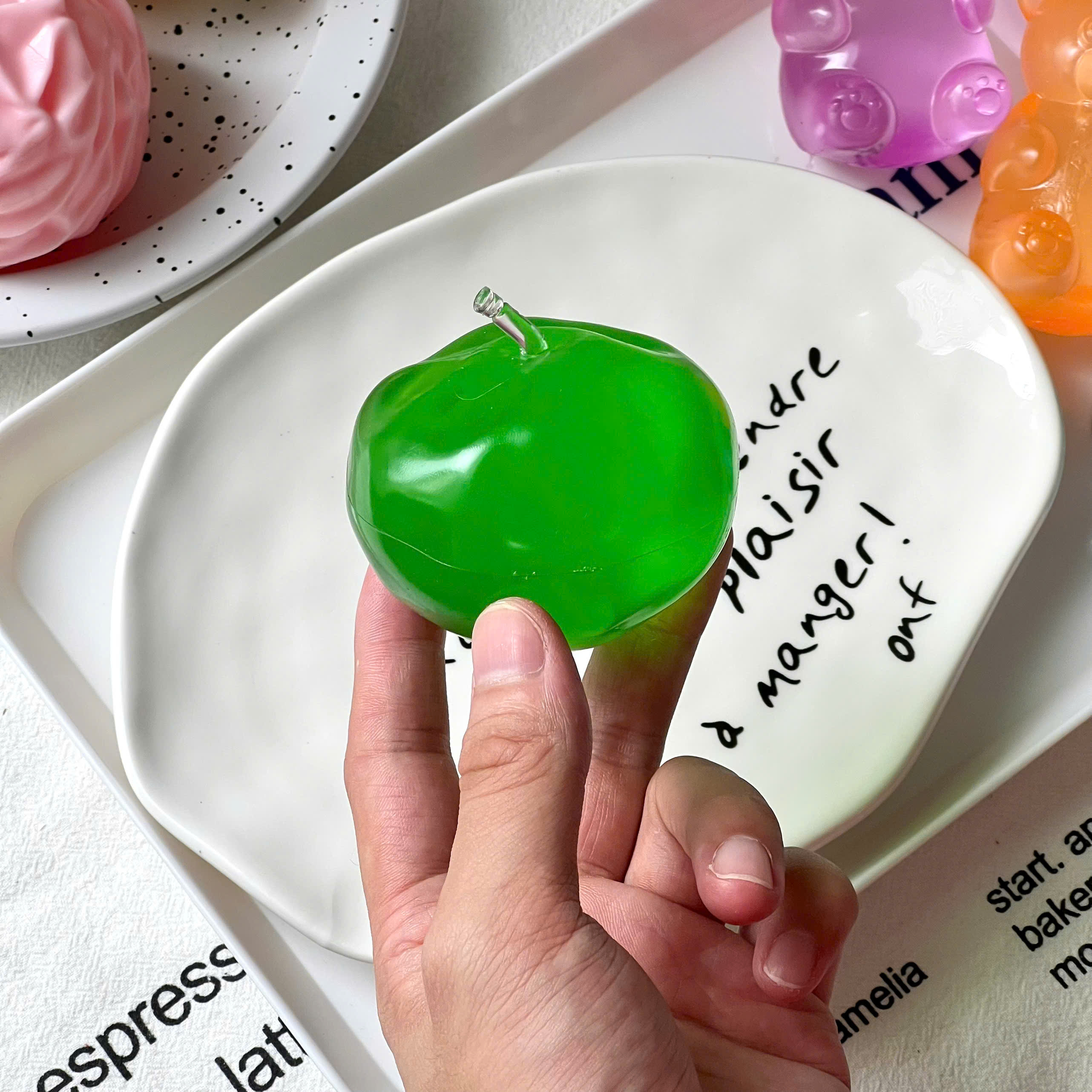 Stress ball Quả táo trong