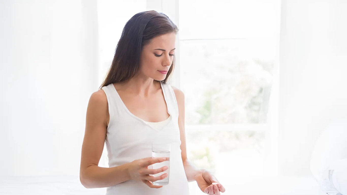 Mẹ uống Pregnacare sau sinh cần bổ sung thêm các dưỡng chất khác không?