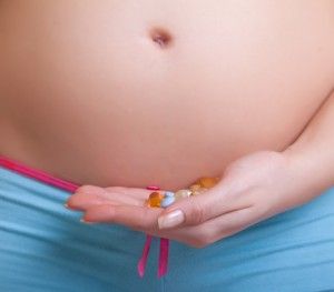 Uống sắt và canxi cách nhau bao lâu? Lịch uống cho mẹ bầu