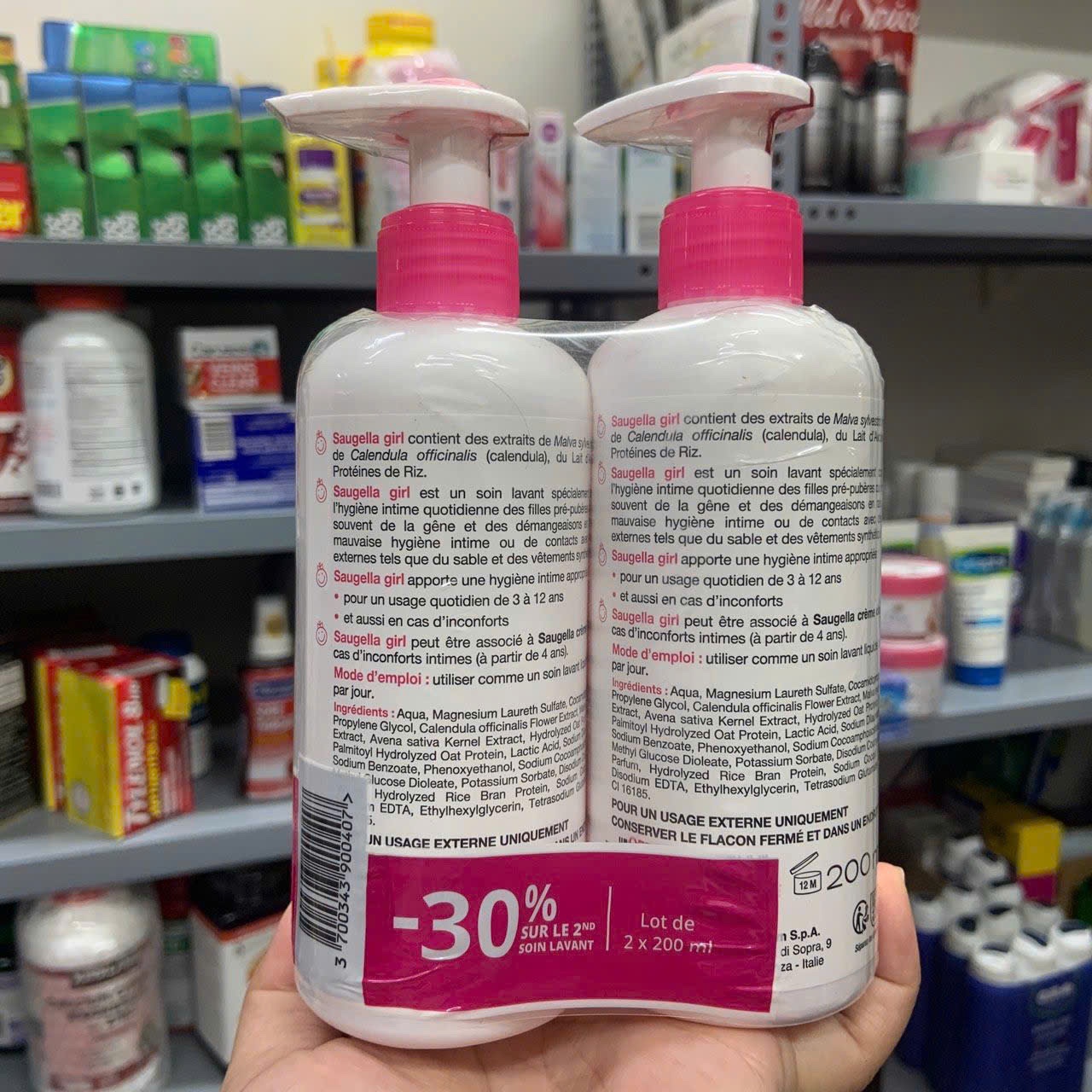 Saugella Dung dịch vệ sinh bé gái 3-12 tuổi Pháp (200ml)