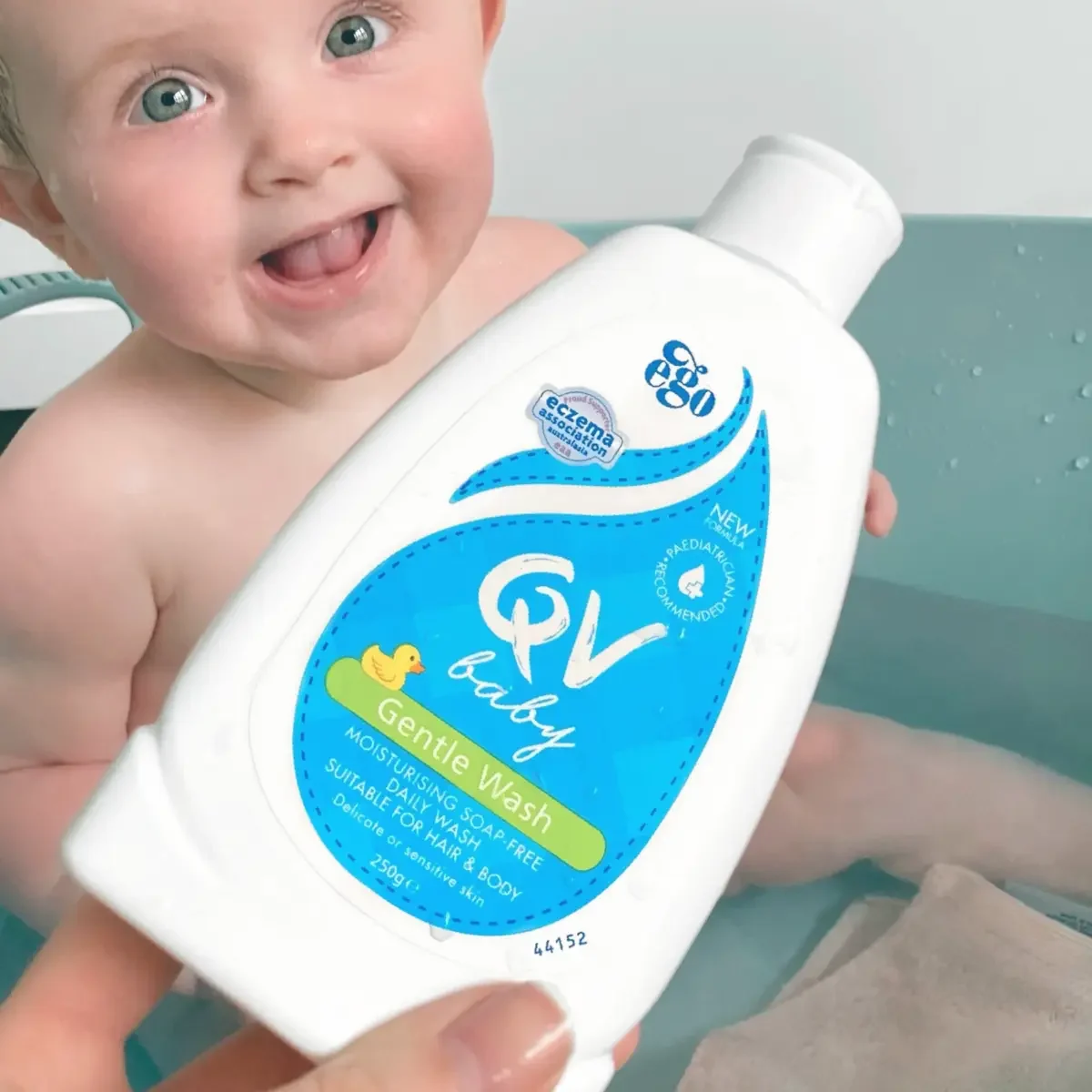 Ego QV Baby Gentle Wash Sữa tắm dịu nhẹ cho trẻ từ sơ sinh Úc (250g)