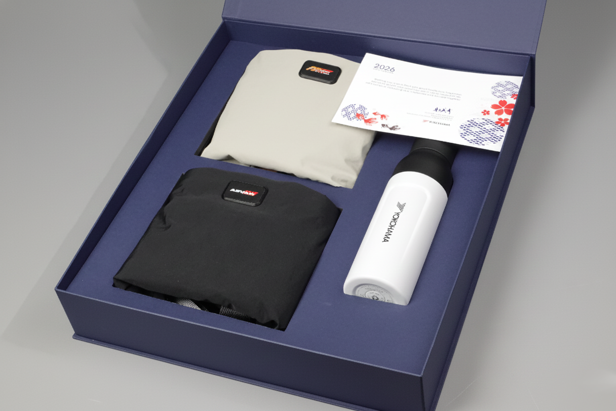 Binh-giu-nhiet-BrandCharger-Posh-Flo.png?v=1778752598