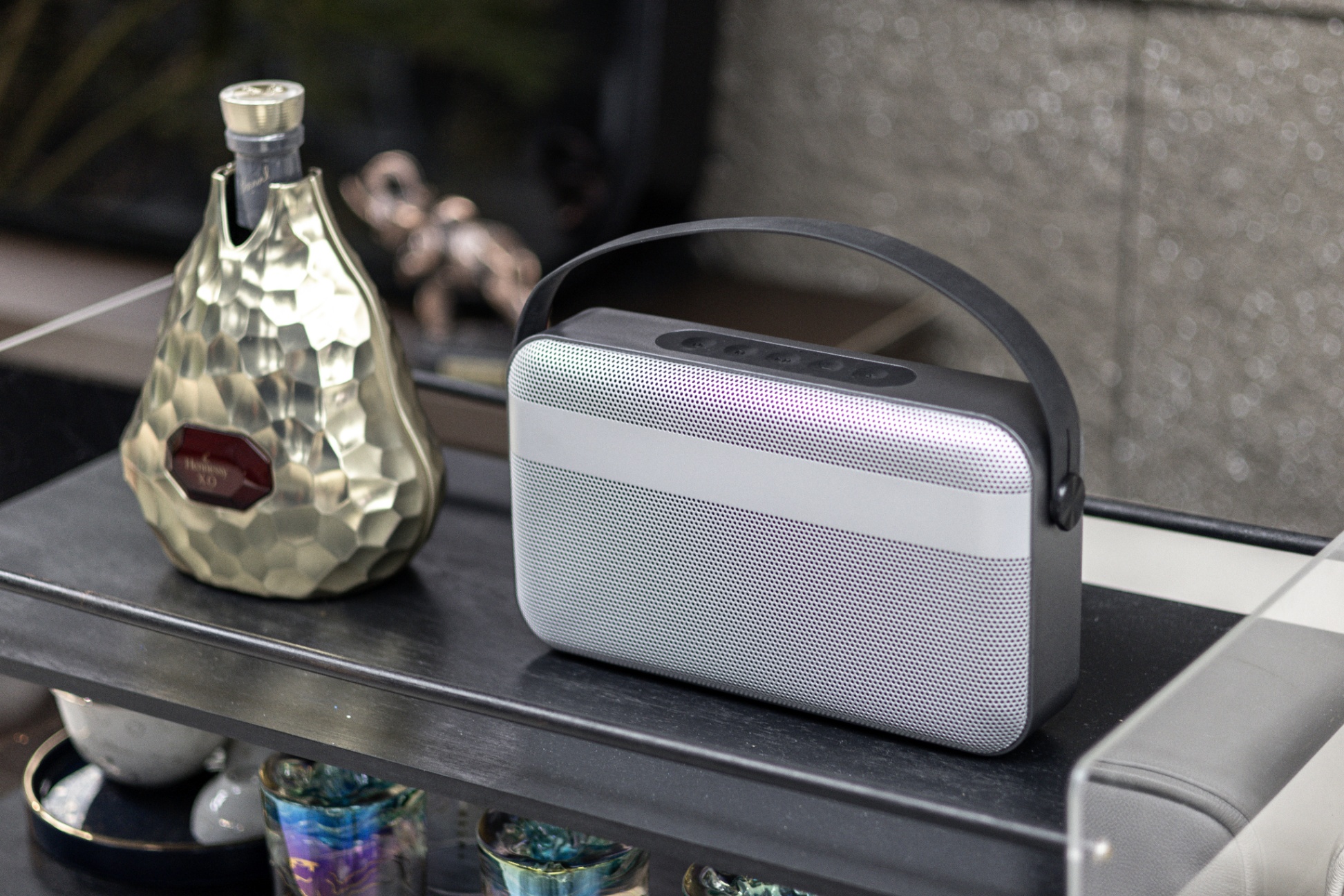 Loa-bluetooth-xa-ch-tay-Brandcharger-Nano-Beast_Brandcharger Nano Beast Lifestyle_24.jpg