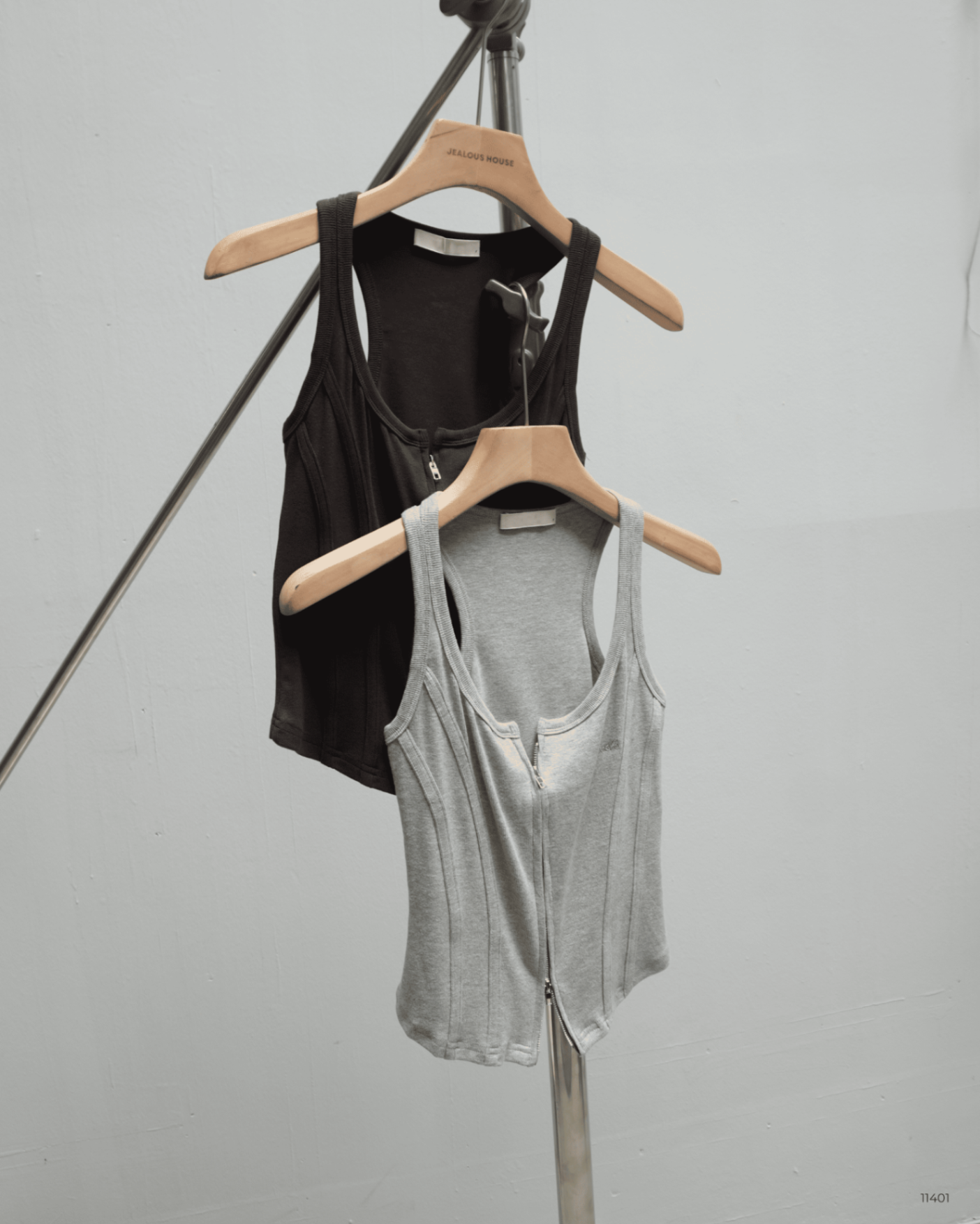 ÁO TANKTOP KHÓA ZIP VQ 504084