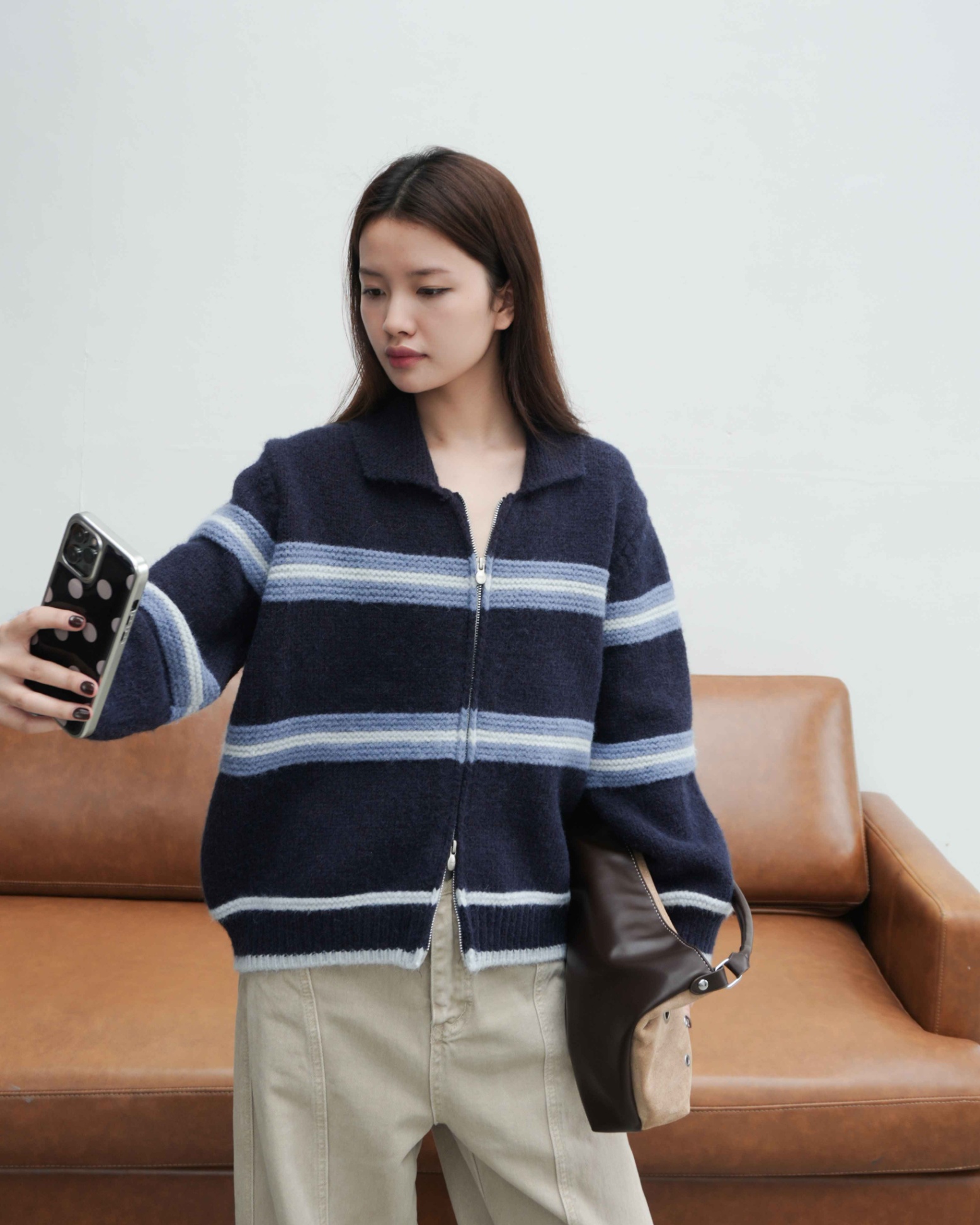 ÁO KHOÁC LEN KẺ NGANG CÓ CỔ SHI.ER 2205