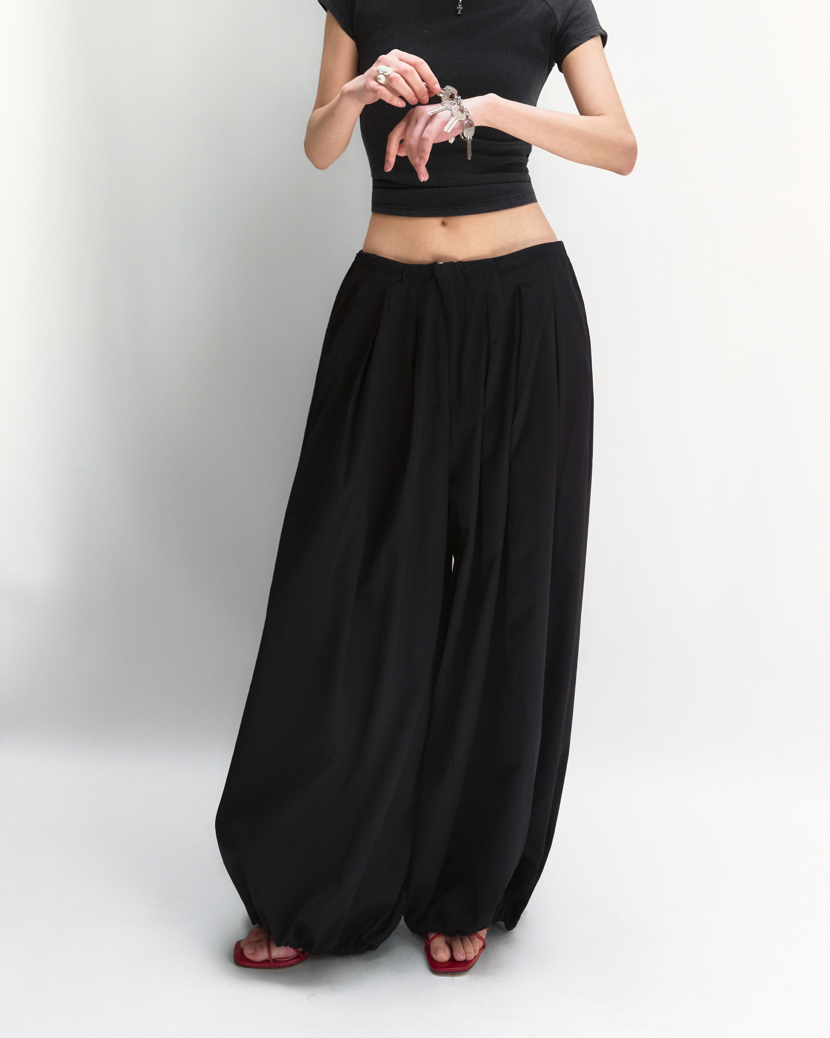 AIRY BALLOON PANTS
