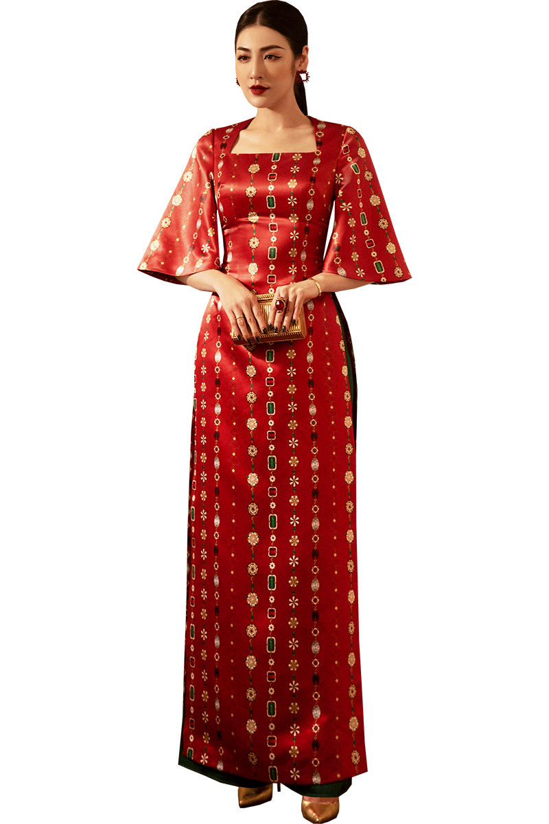 Flare Three-Quarter Sleeves Ao Dai