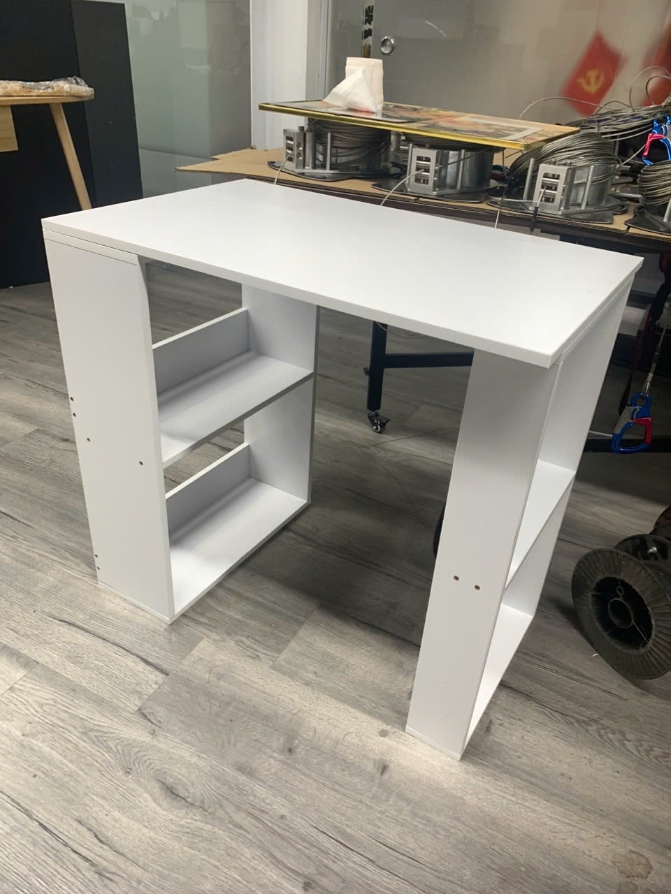 Bàn làm việc full trắng GP417.01