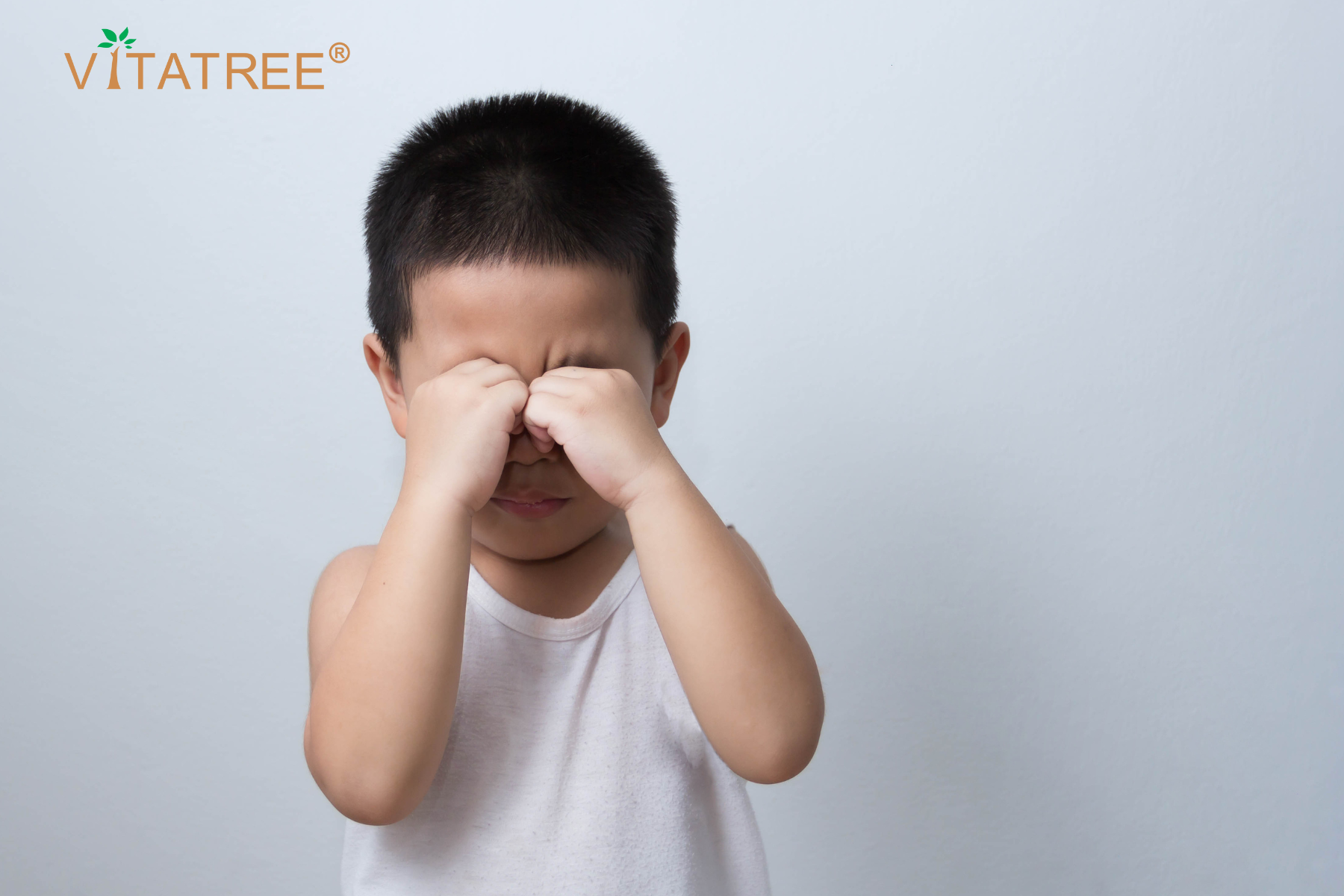 cận thị sớm ở trẻ