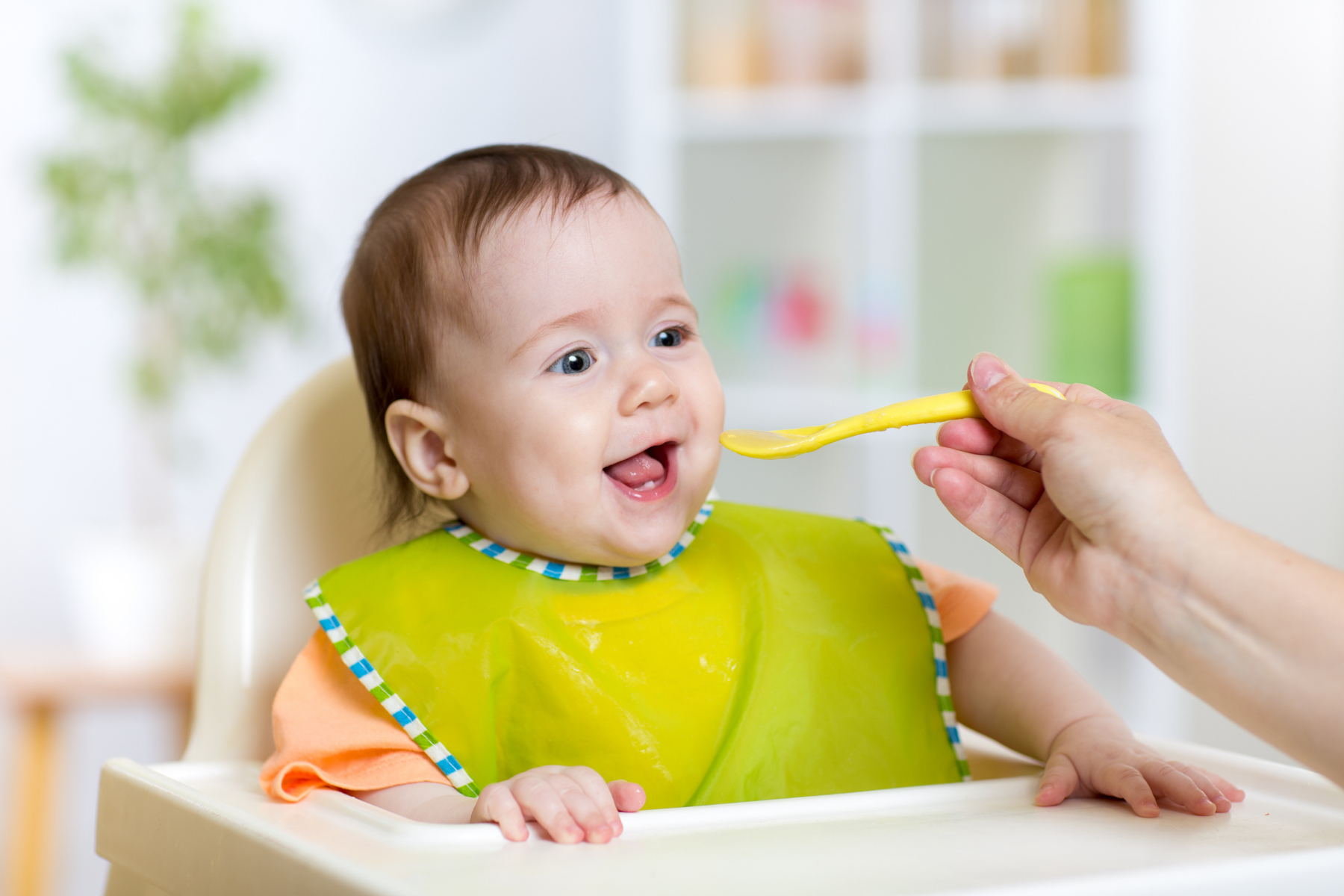 bổ sung lutein cho bé đúng cách