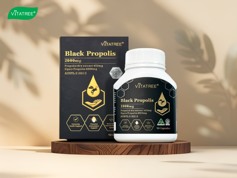 Ra-Mat-TPBVSK-Vien-Uong-Keo-Ong-Den-Vitatree-90-Vien-Tai-Chuoi-Nha-Thuoc-Pharmacity-1.png