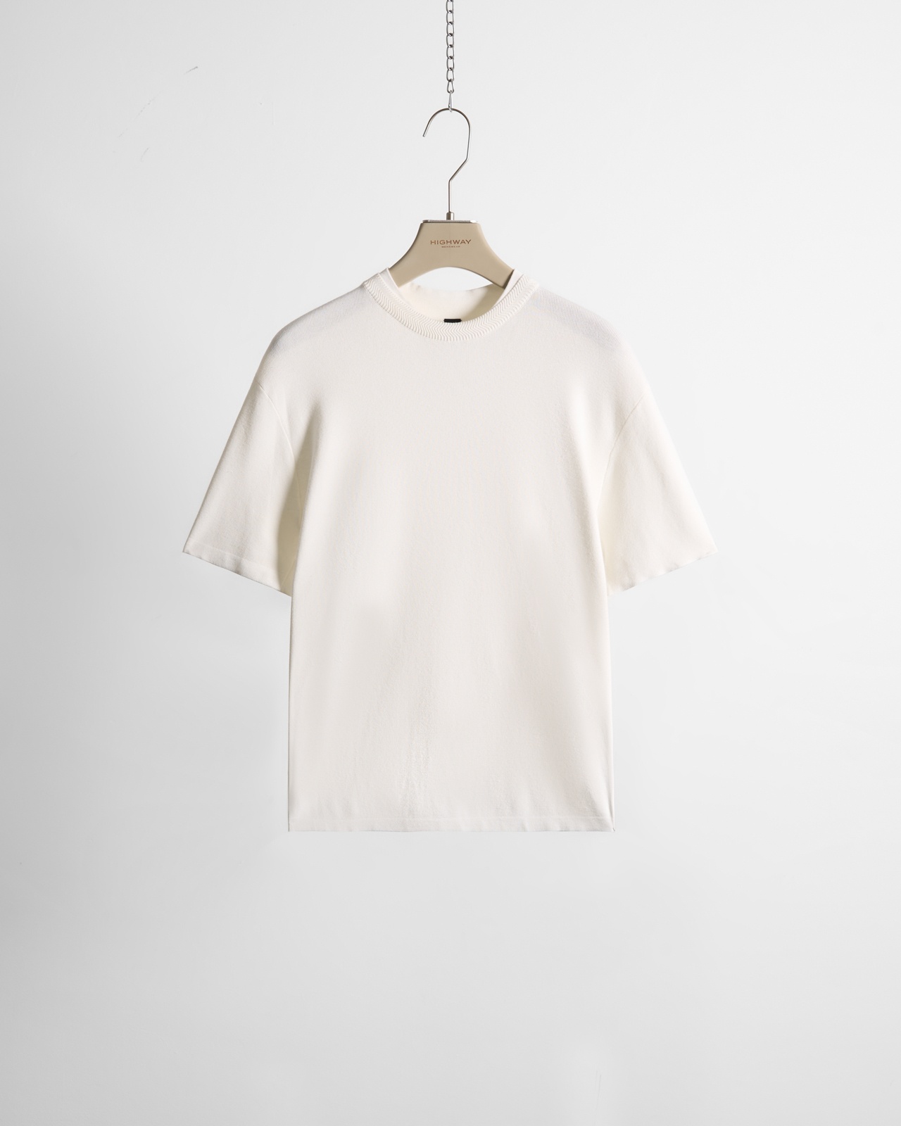 Áo Phông Premium - Logan - Regular Fit - Trắng