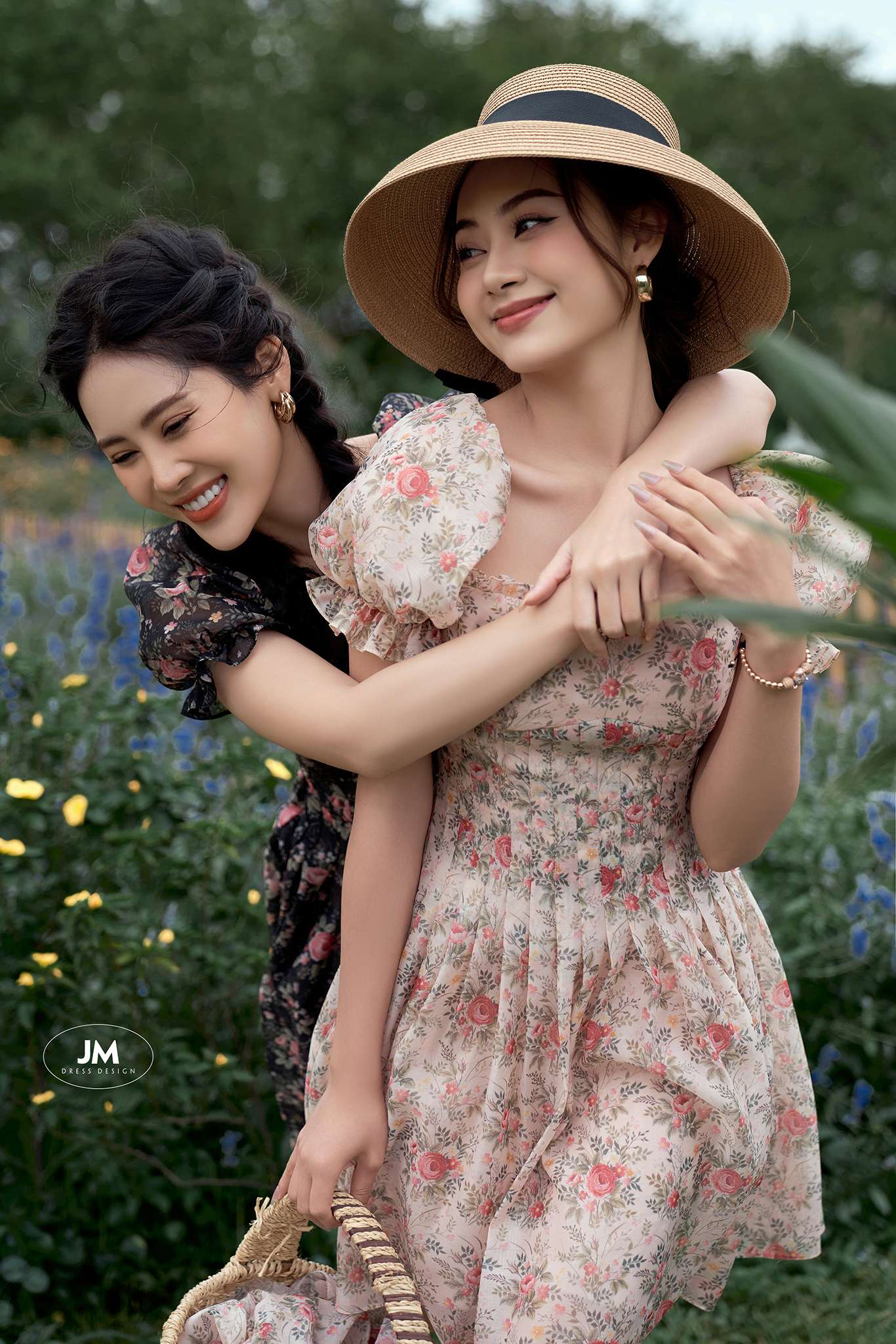 SARAH, FOREVER 22 - BST ĐƯỢC MONG CHỜ NHẤT MÙA HÈ