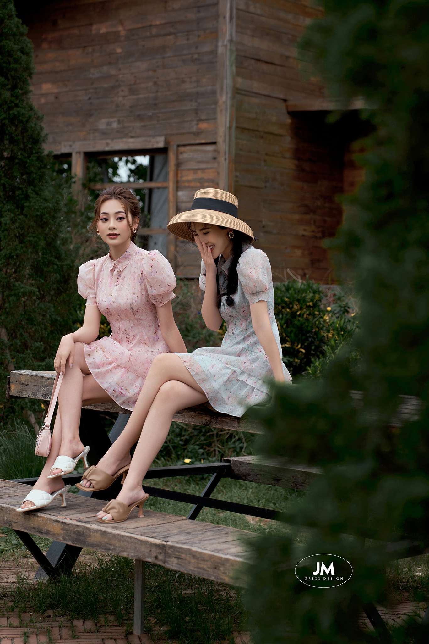 SARAH, FOREVER 22 - BST ĐƯỢC MONG CHỜ NHẤT MÙA HÈ