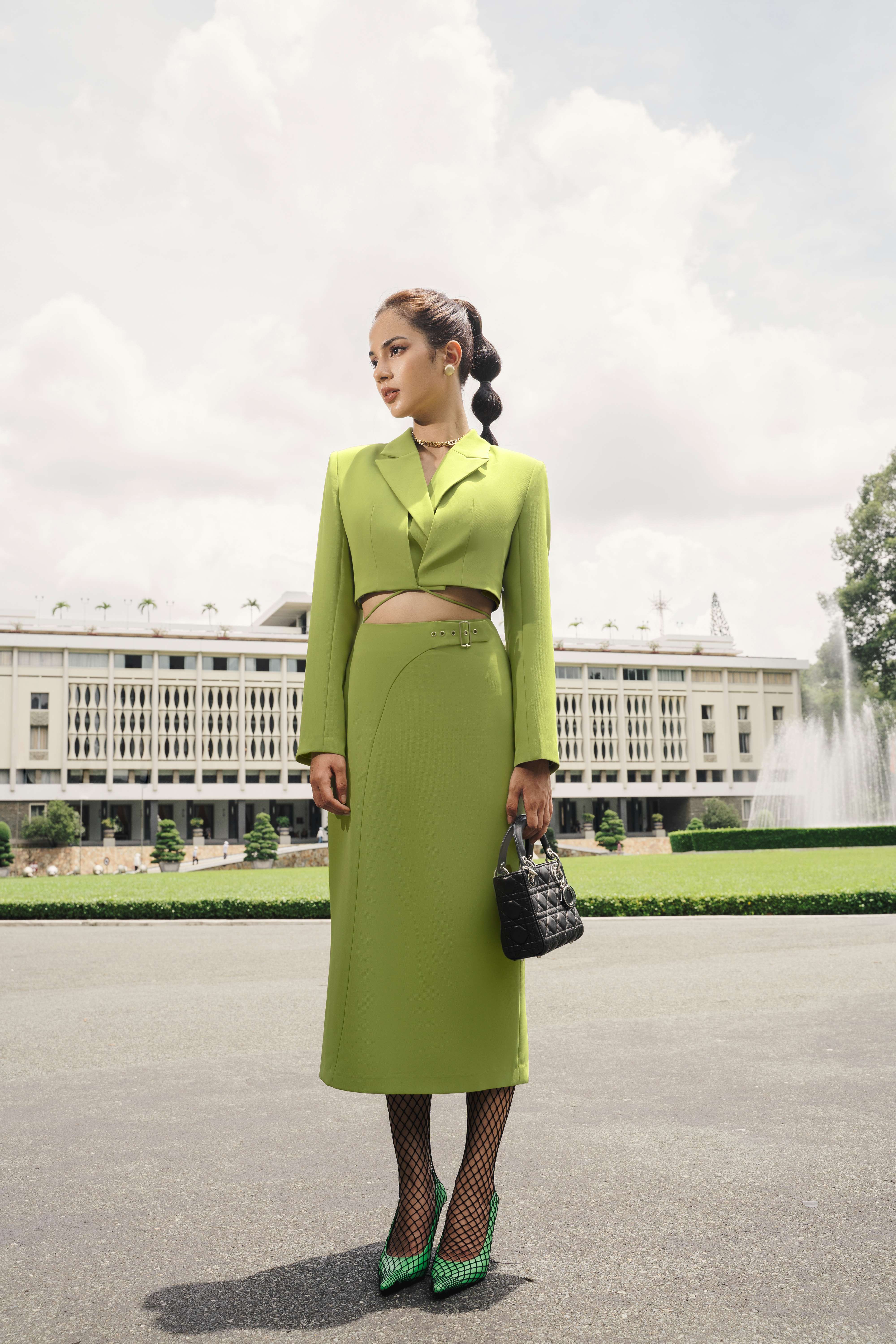 Áo Blazer ôm buộc dây