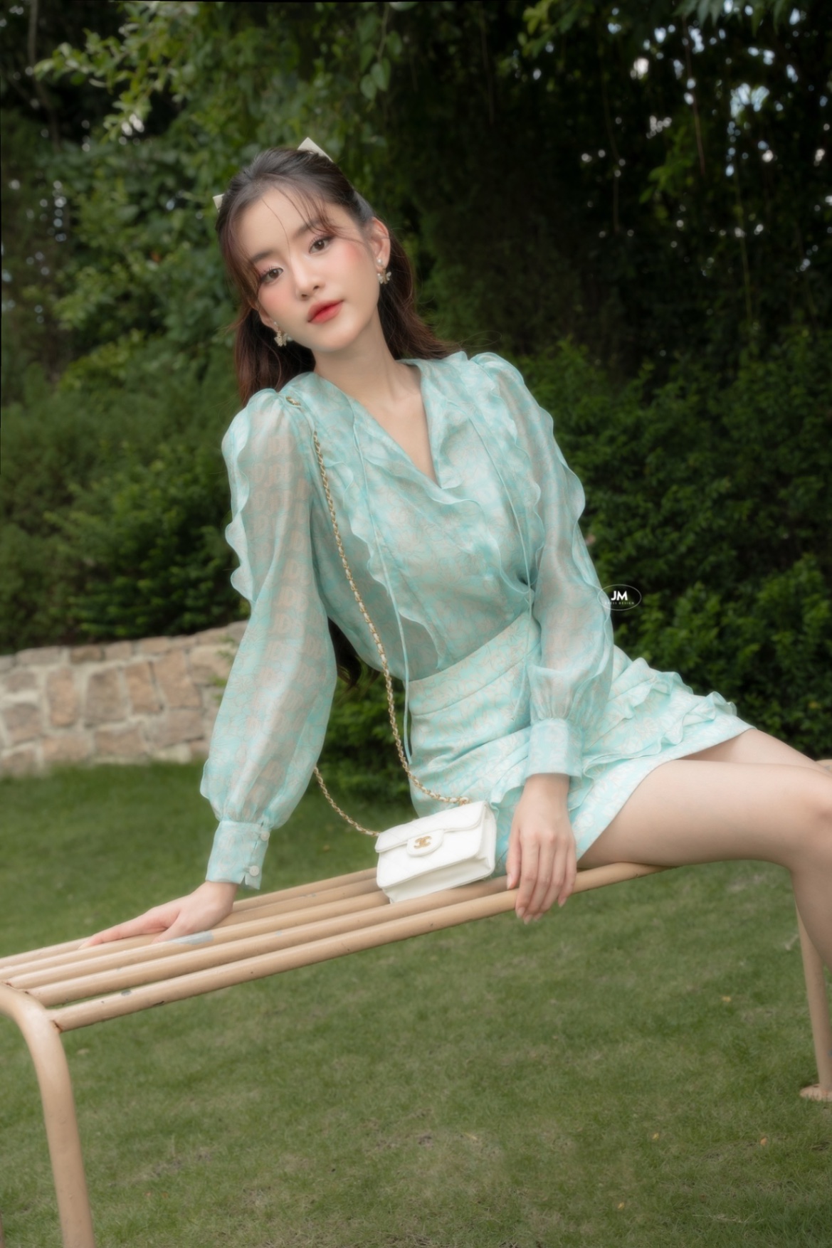 Áo Pattern cổ bẻ phối bèo nhỏ