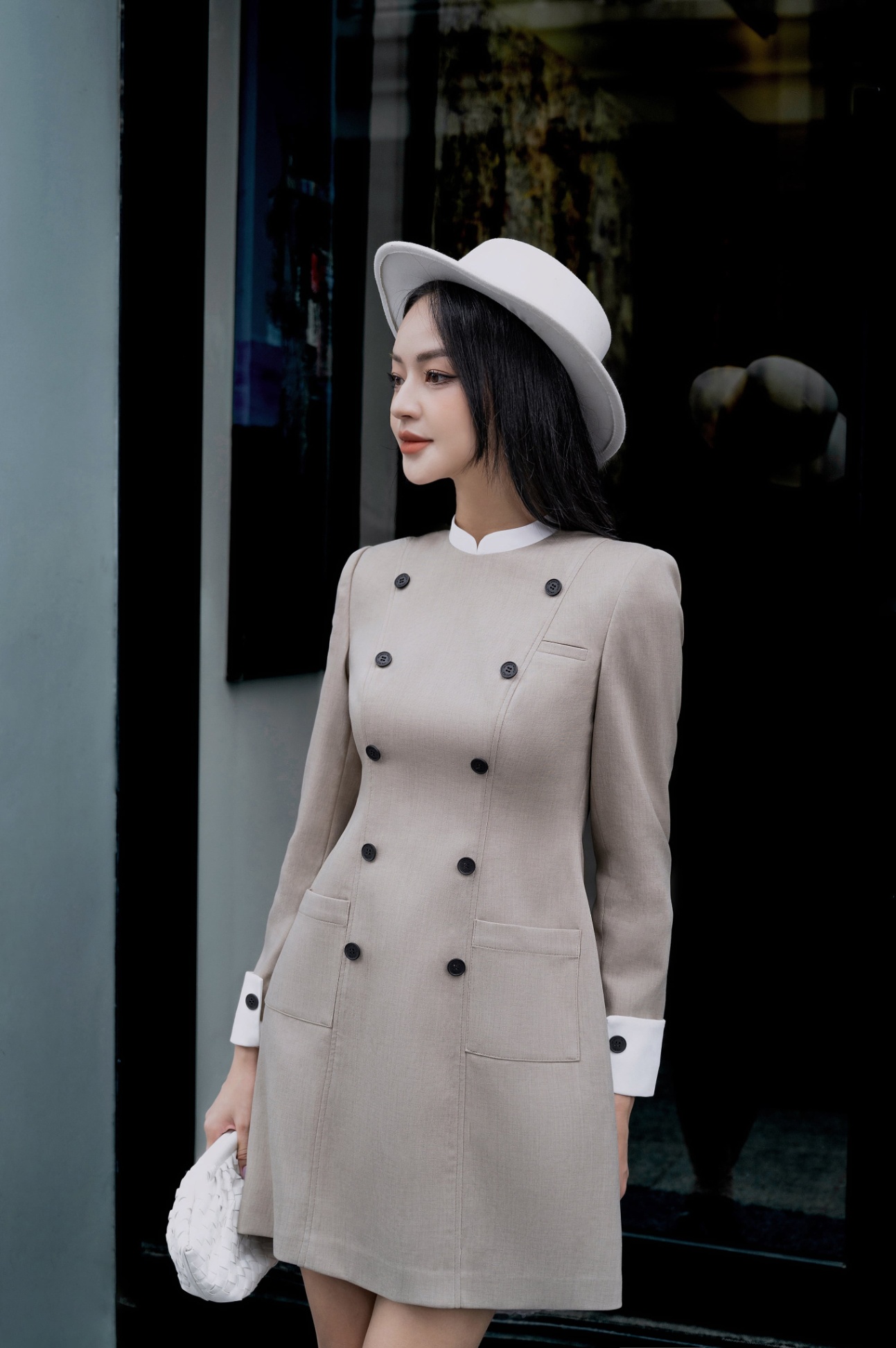 Đầm cổ tàu 2 hàng cúc