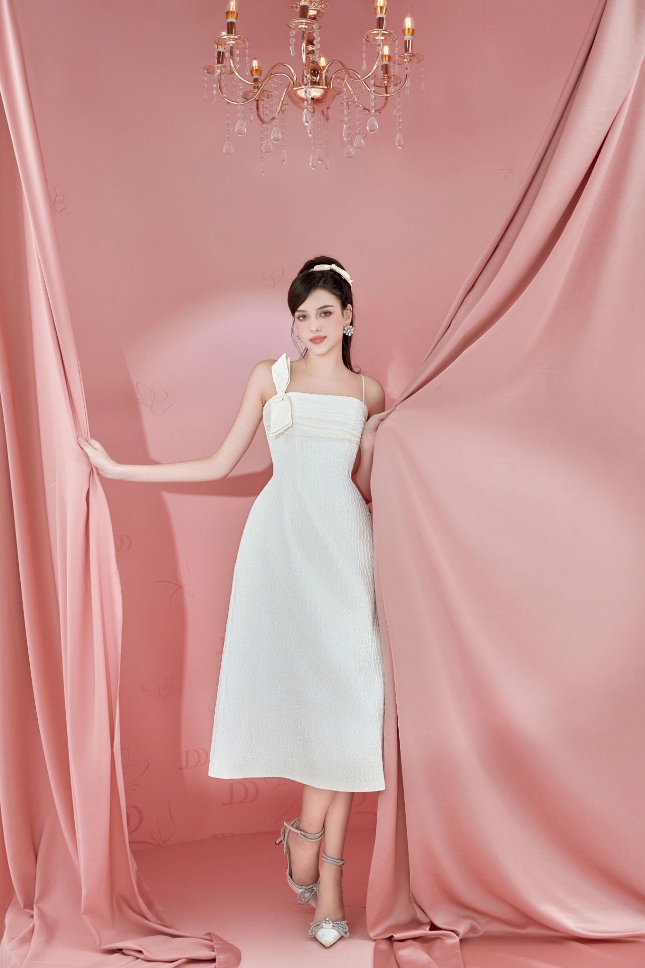 Đầm hai dây vặn nơ, bổ ly súp