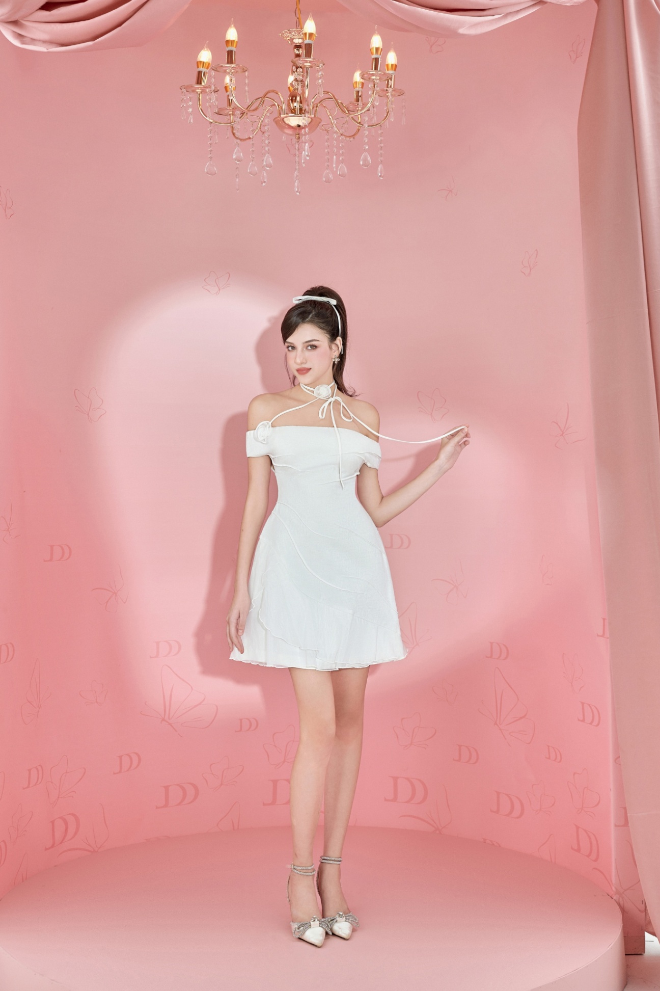 Đầm bấu mí đuôi cá