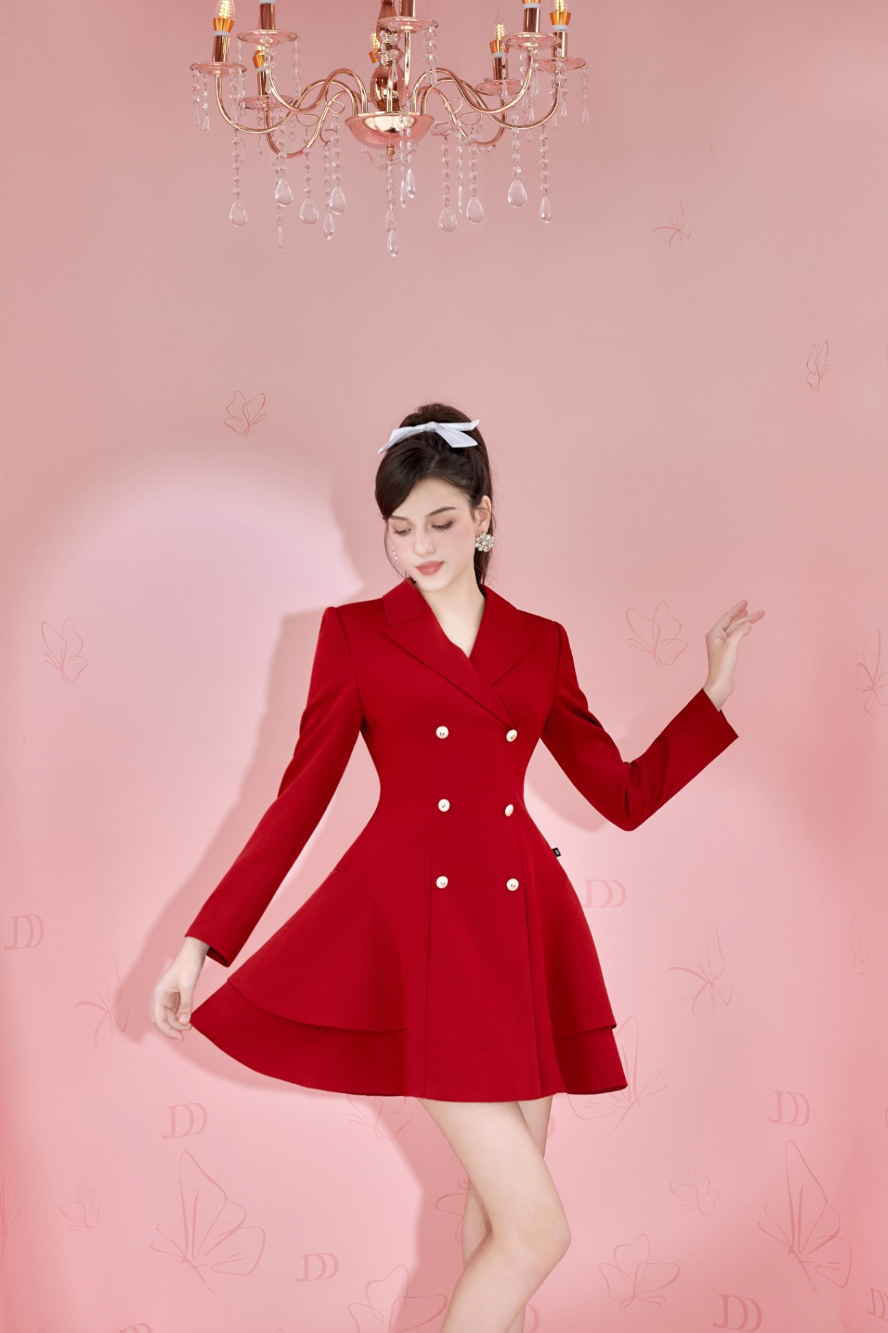 Đầm cổ vest đổ tầng 2 bên