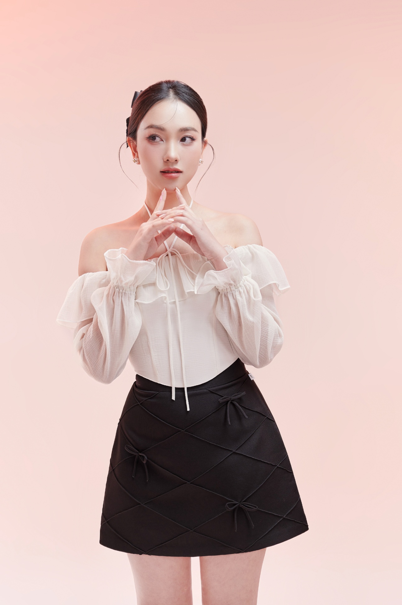 Chân váy A phối dây nơ