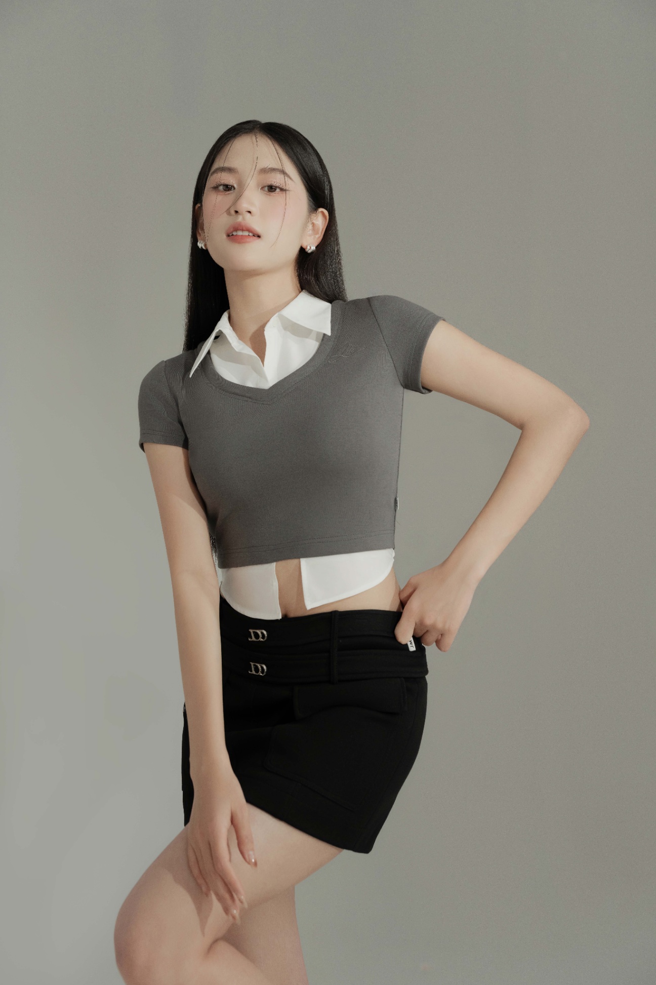 Chân váy 2 cạp túi ốp