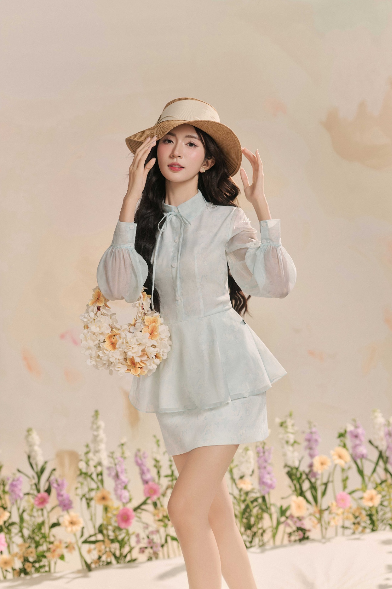 Áo sơ mi cổ đức đính nơ