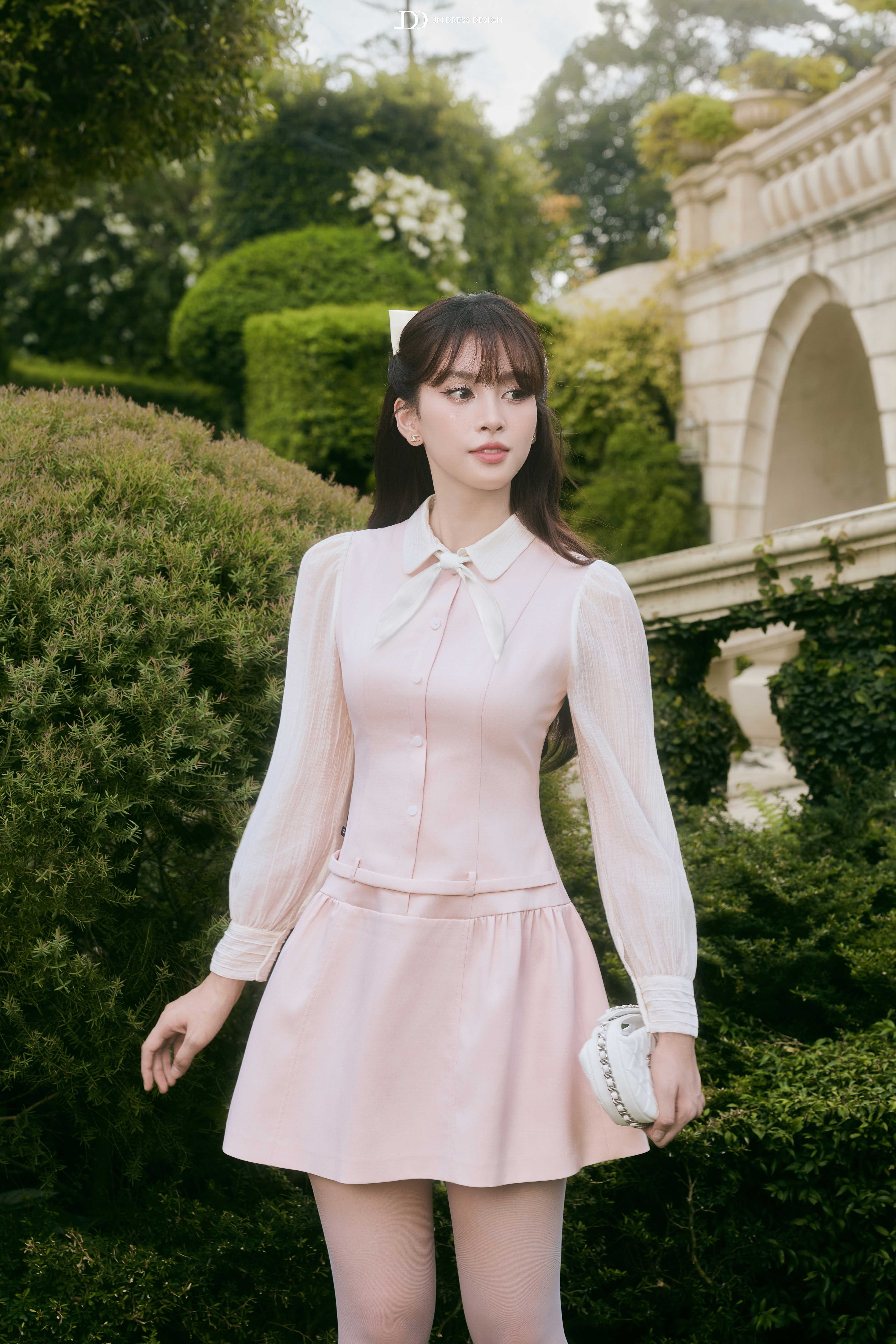 Đầm Xuân Hè chân nhún tay phối tơ