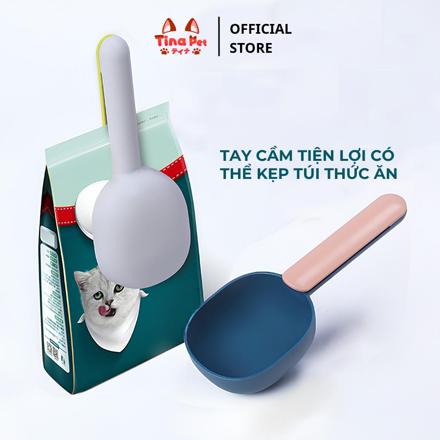 Muỗng múc hạt thức ăn chó mèo có kẹp Tina Pet 150ml - Màu Ngẫu Nhiên