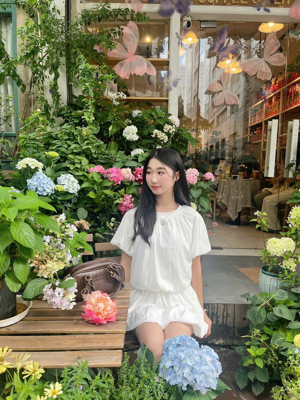Quan-ca-phe-cafe-mo-muon-mo-xuyen-dem-ha-noi-15-7-2025_mm2.jpg