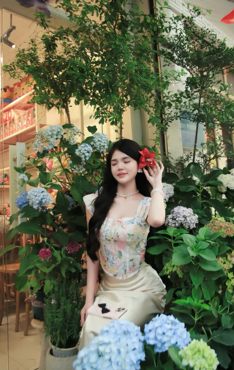 Tim-quan-ca-phe-cafe-trang-tri-hoa-dep-11-7-25_c4.jpg