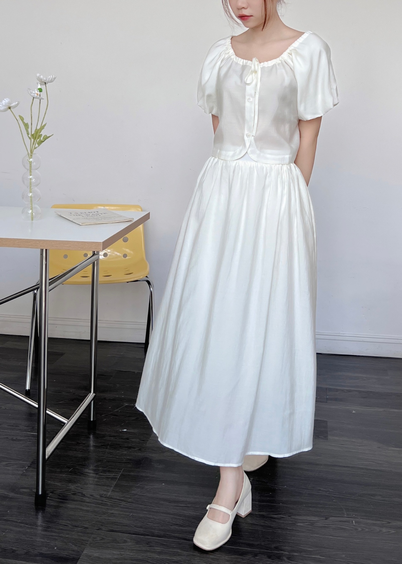 Chân váy trắng, váy trắng dài, nhẹ nhàng bồng bềnh và nữ tính | Lazada.vn