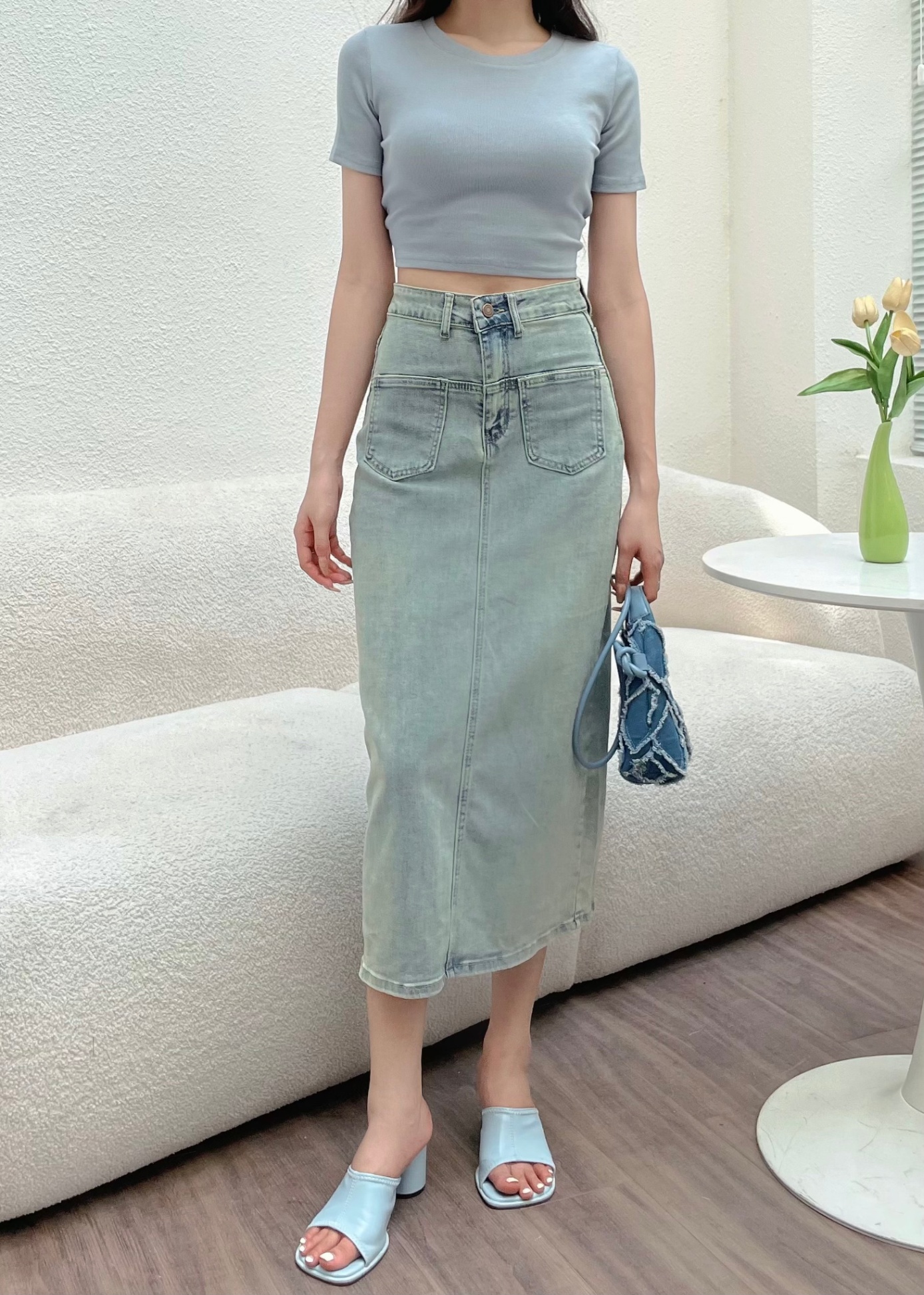 10 địa chỉ bán chân váy jean cho cô nàng sành điệu tại Hà Nội và Tp. HCM -  ALONGWALKER