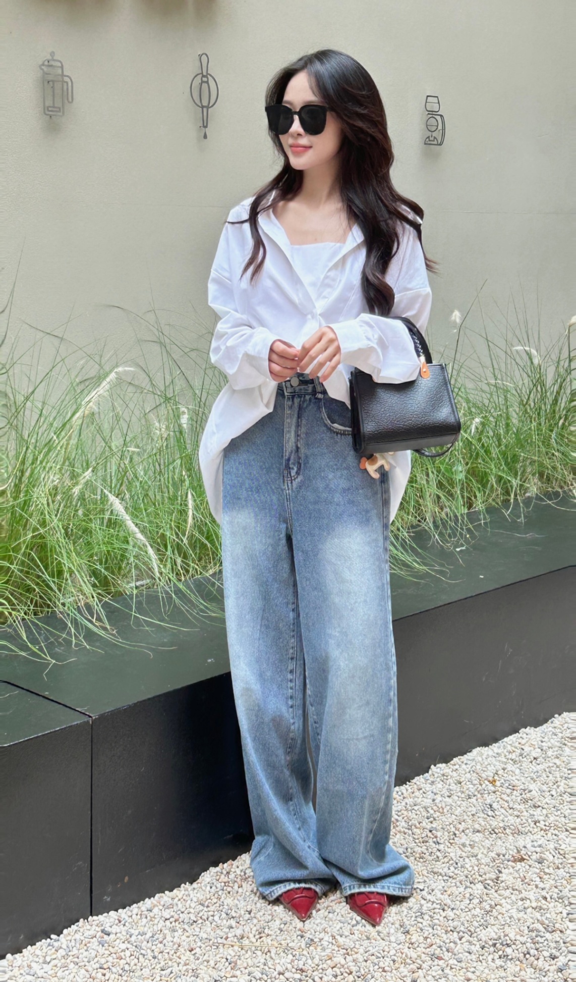 Quần bò nữ Germe QVNJ052401 Marco Pants dáng suông mài xước J24Q01