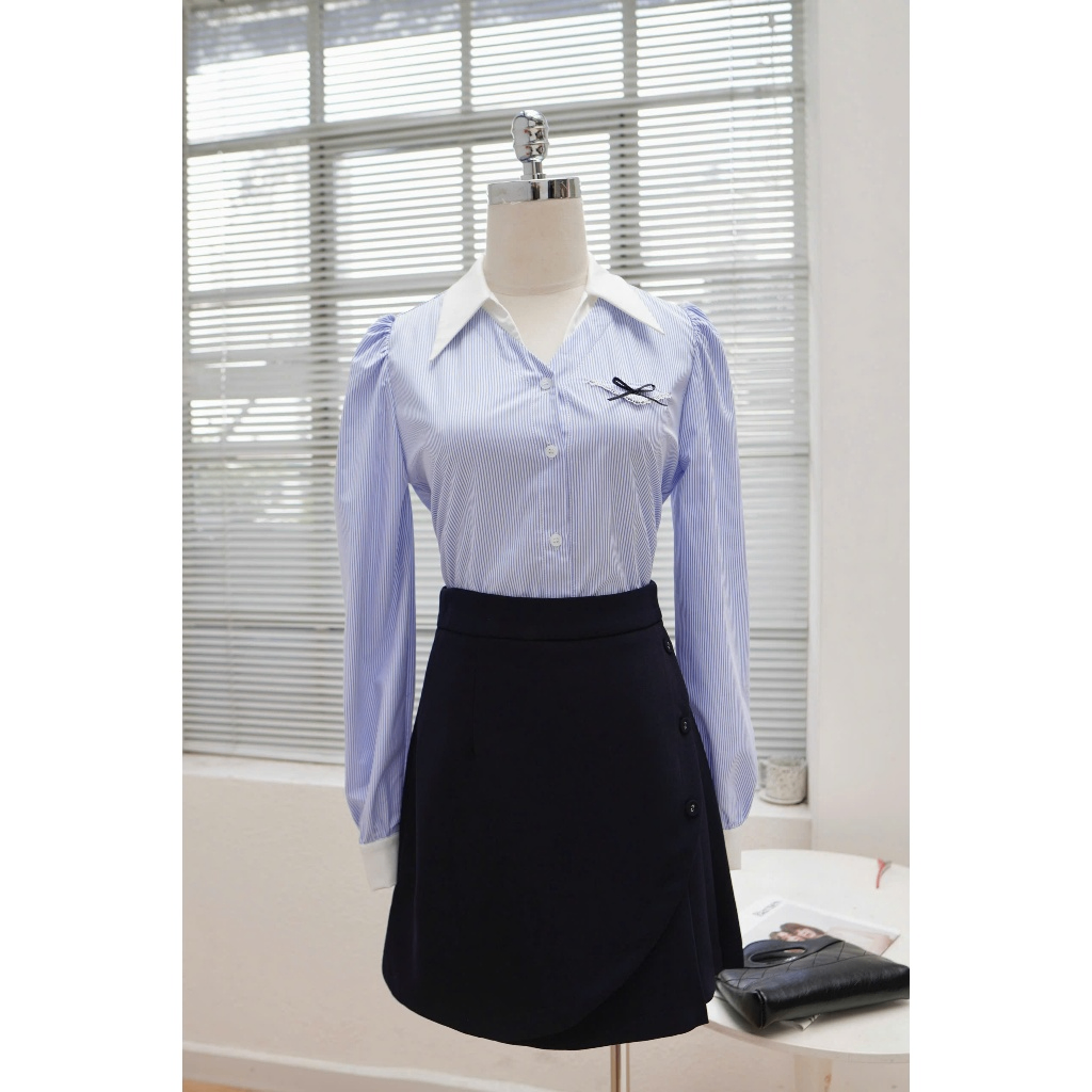 Áo sơ mi nữ Germe AVNN102401 Alana Shirt kẻ dọc tay bồng phối cổ trắng NC24A73 (KG)