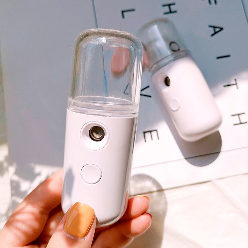Máy Phun Sương Cầm Tay Xịt Khoáng MINI NANO(Dáng Tròn) - Màu Ngẫu Nhiên