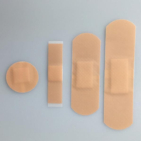 Hộp 100 Miếng Dán Vết Thương Nhiều Kích Cỡ AID FIRST DẤU + MÀU ĐỎ - hộp 100 miếng