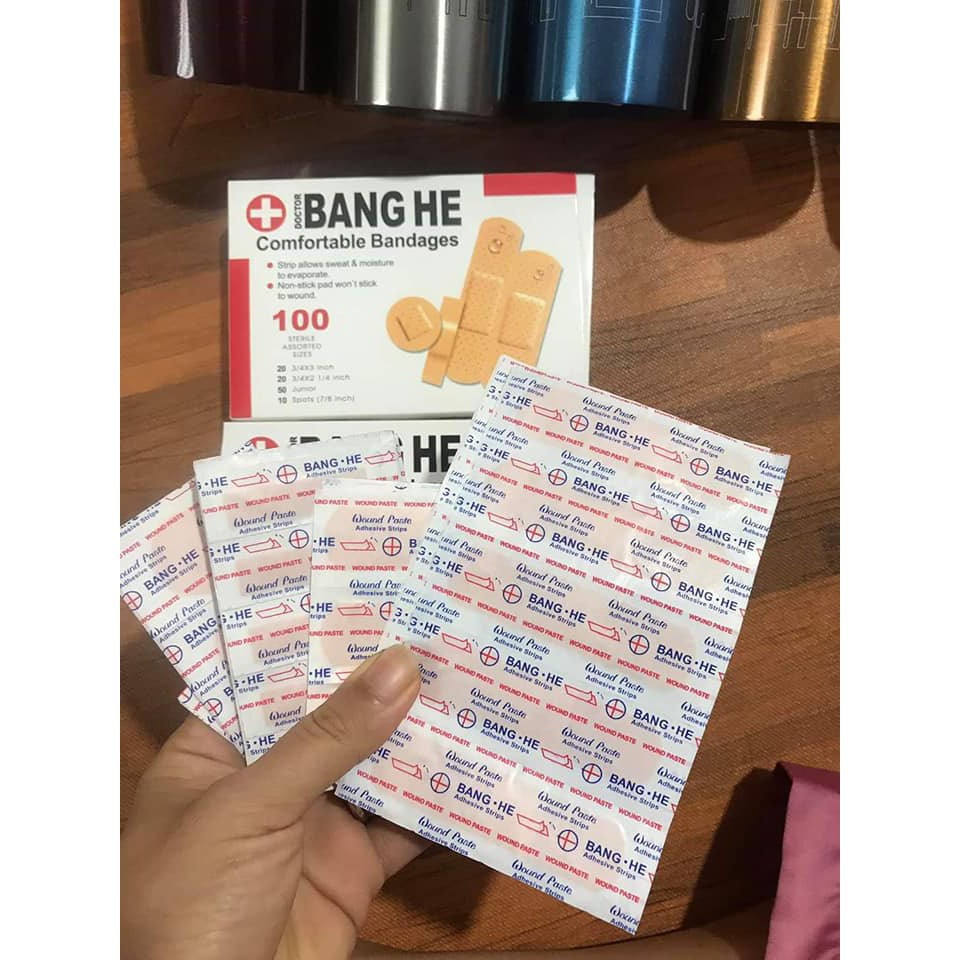 Hộp 100 Miếng Dán Vết Thương Nhiều Kích Cỡ AID FIRST DẤU + MÀU ĐỎ - hộp 100 miếng