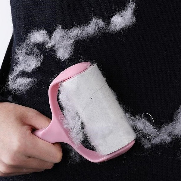 Bộ Cây Lăn Bụi Quần Áo Kèm 2 Cuộn Băng Lăn(1 Cán + 2 Lõi)