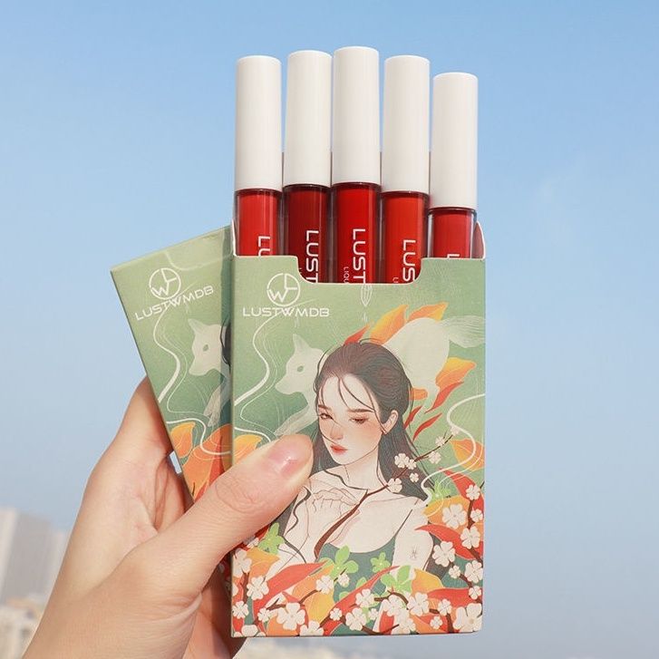 Set 5 Son Kem Lì Cô Gái Hoa Anh Đào LUSTWMDB