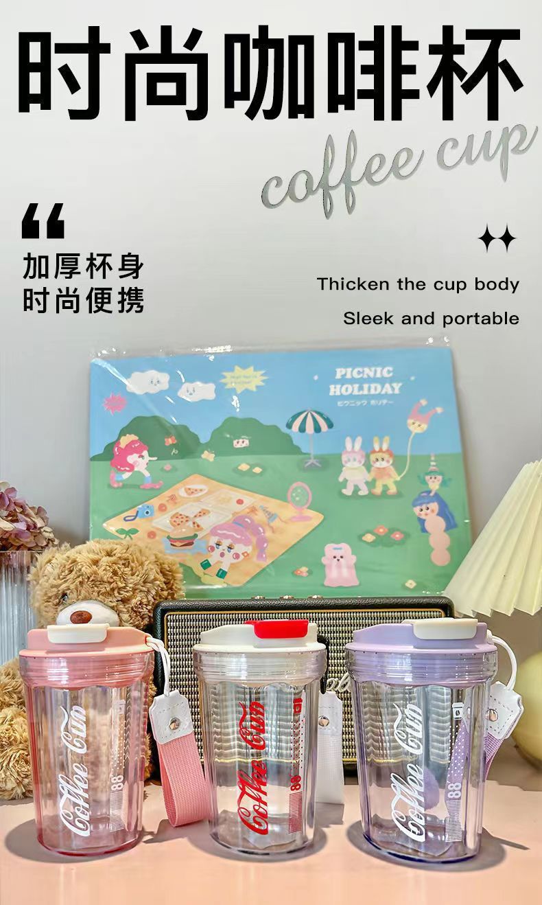 Bình Nước COFFE CUP NHỰA Trong Kiểu Cocacola