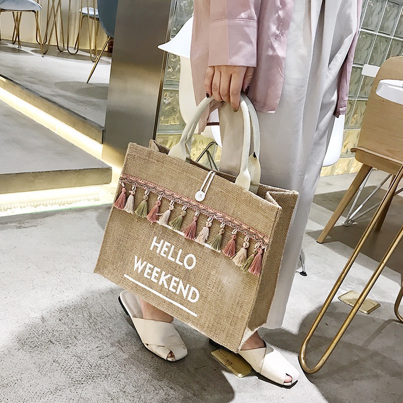 Túi Cói HELLO WEEKEND Siêu Hot Chụp Ảnh Checkin Sang Choảnh
