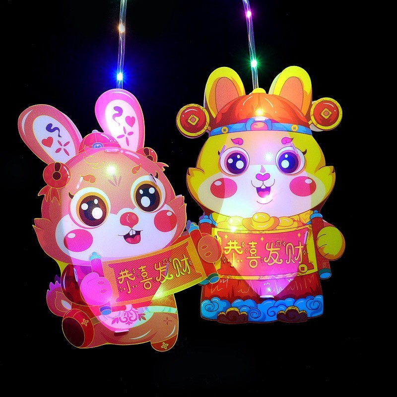 Đèn Lồng Có Đèn LED Nhấp Nháy 3 Chế Độ Hình Nhân Vật Hoạt Hình Cute (DIY TỰ RÁP - LOẠI NHỰA CÓ ĐÈN LED)/KO NHẠC)