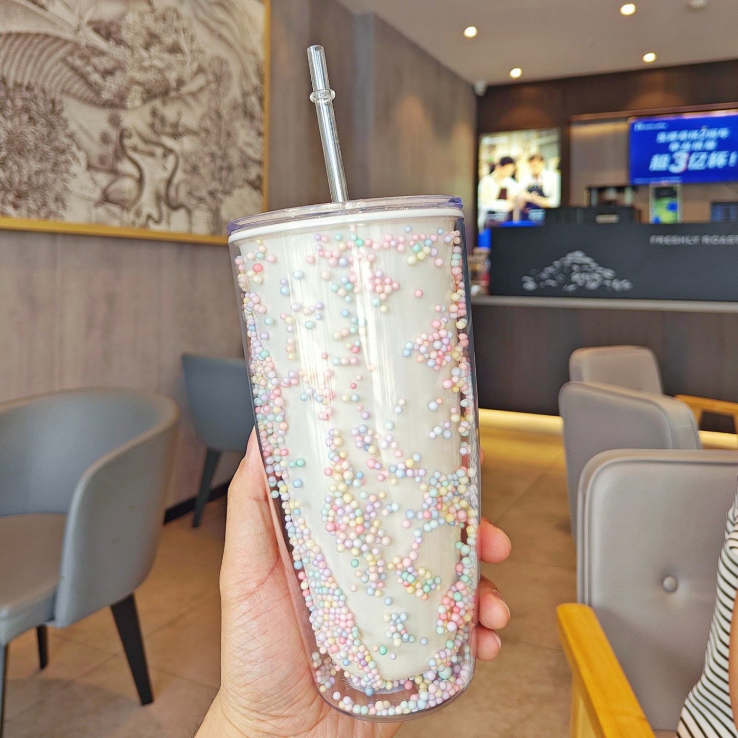 Cốc 2 Lớp Bọt Biển Xốp Loại Lớn 750ml Kèm Ống Hút MÃ 6171