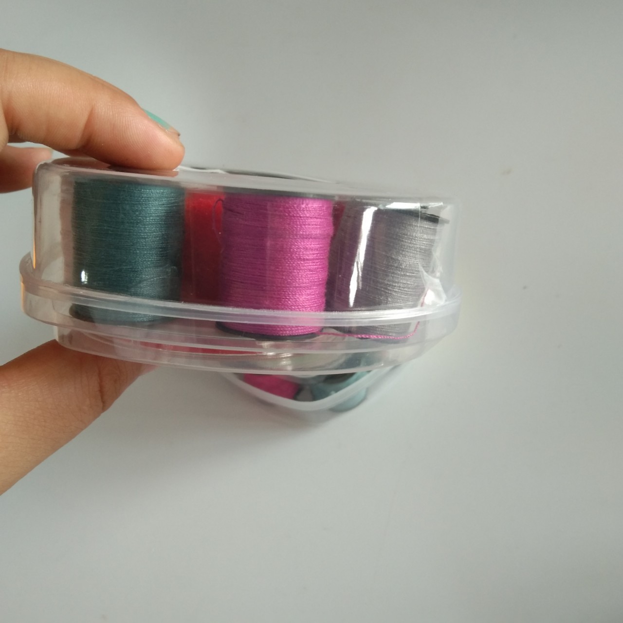 Bộ Kim Chỉ Hình Trái Tim
