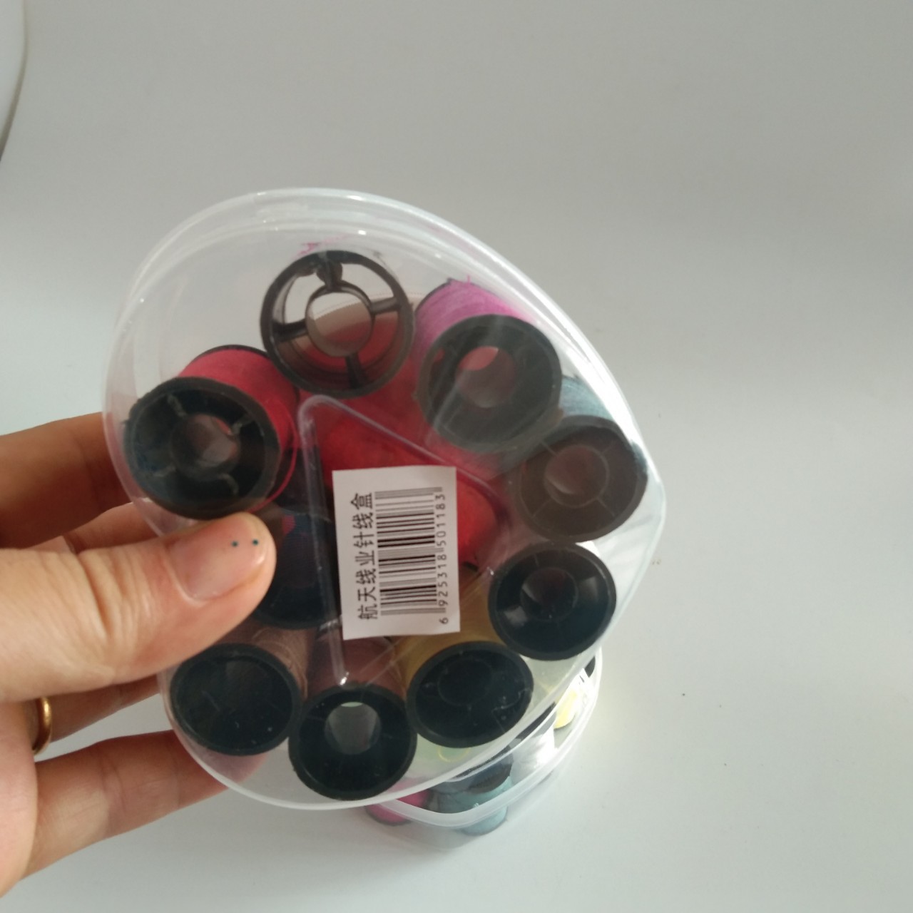 Bộ Kim Chỉ Hình Trái Tim