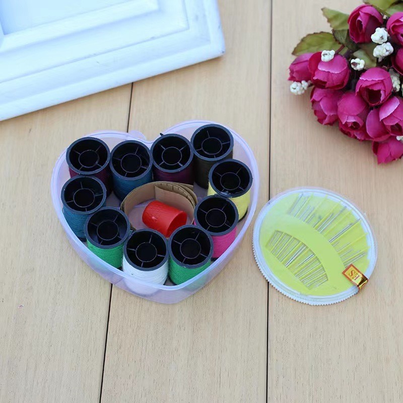 Bộ Kim Chỉ Hình Trái Tim
