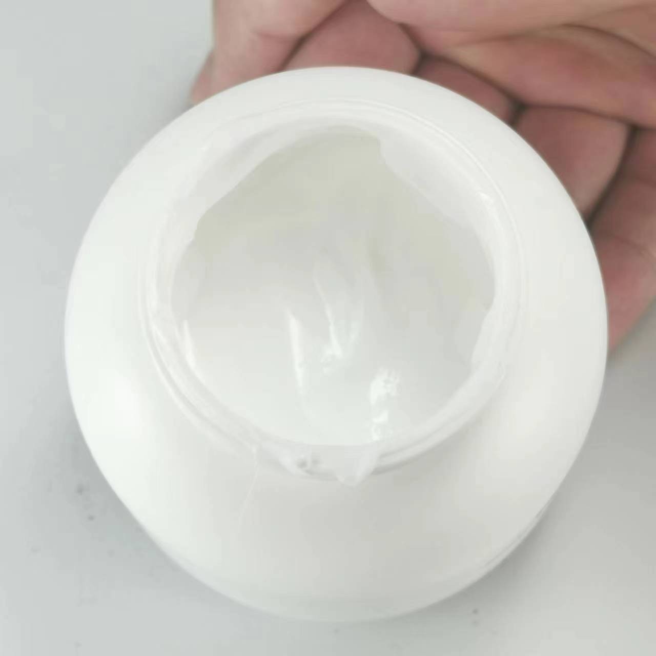 Kem Vitamin E 200ml(DATE MỚI)(Nắp Xanh Hũ Tròn AR)