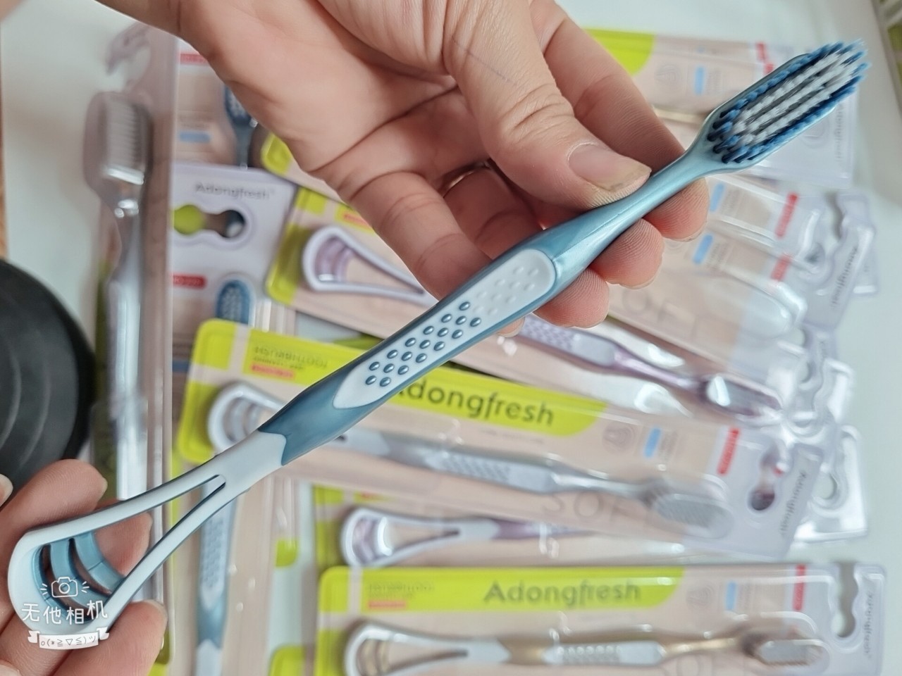 Bàn Chải Đánh Răng Sợi Lông Mảnh Sạch Sâu Adongfresh NO.228